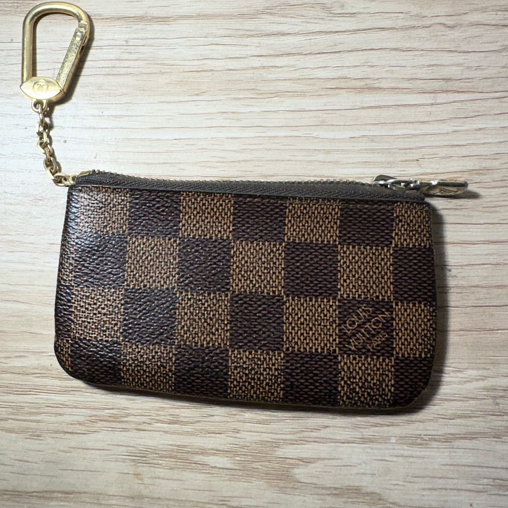 Louis Vuitton coin purse/keychain